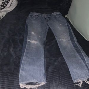 Levi’s boyfriend jeans